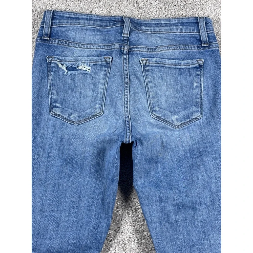 Flying Monkey features distressed solid
